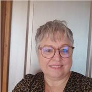 Cours de français à des élèves en primaire